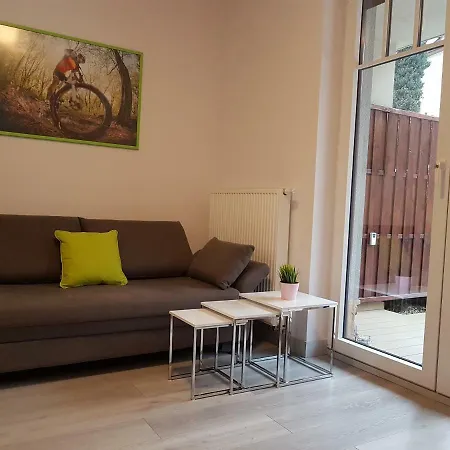 Apartament Z Ogrodem